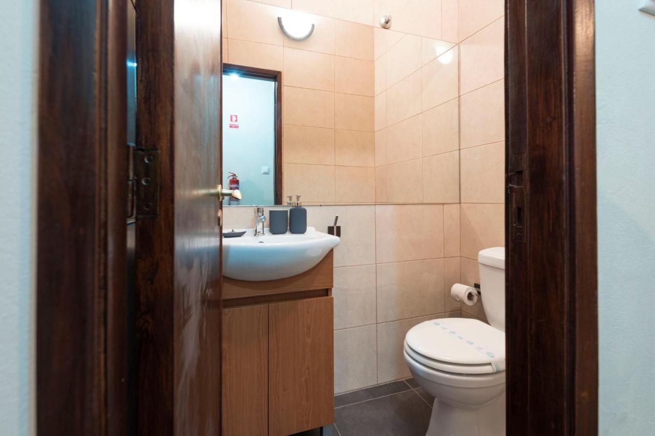 Lovelystay - Serralves Apartment With Free Parking Porto Exterior foto